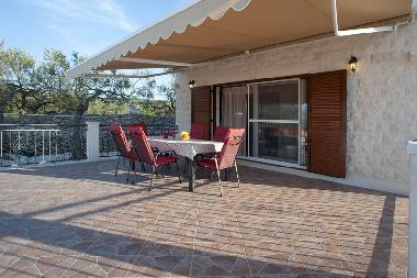 Villa in Mirca (Splitsko-Dalmatinska) or holiday homes and vacation rentals