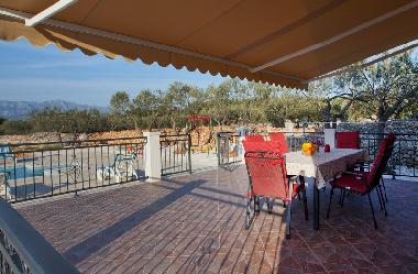 Villa in Mirca (Splitsko-Dalmatinska) or holiday homes and vacation rentals