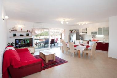 Villa in Mirca (Splitsko-Dalmatinska) or holiday homes and vacation rentals