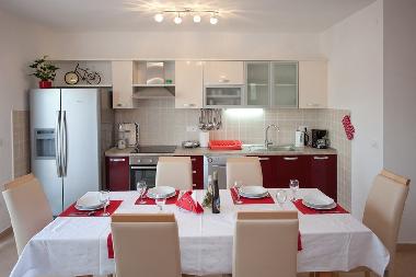 Villa in Mirca (Splitsko-Dalmatinska) or holiday homes and vacation rentals