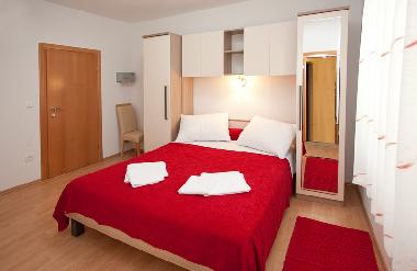 Villa in Mirca (Splitsko-Dalmatinska) or holiday homes and vacation rentals