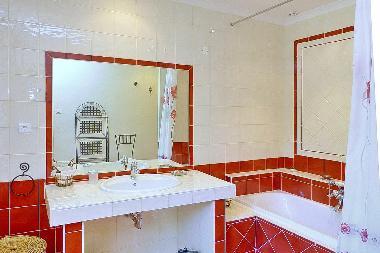 Holiday House in Loriol du Comtat (Vaucluse) or holiday homes and vacation rentals