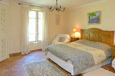 Holiday House in Loriol du Comtat (Vaucluse) or holiday homes and vacation rentals