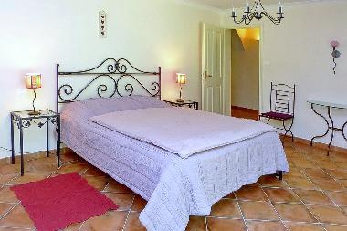 Holiday House in Loriol du Comtat (Vaucluse) or holiday homes and vacation rentals