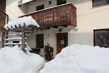 entrance to the apartment house