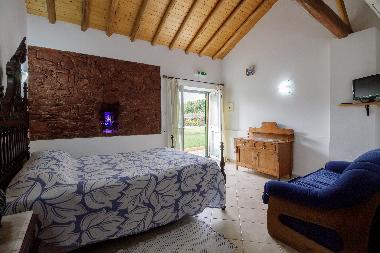 Bed and Breakfast in Silves (Algarve) or holiday homes and vacation rentals