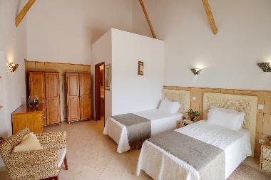 Bed and Breakfast in Silves (Algarve) or holiday homes and vacation rentals