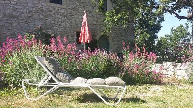 Holiday Apartment in Viens (Vaucluse) or holiday homes and vacation rentals