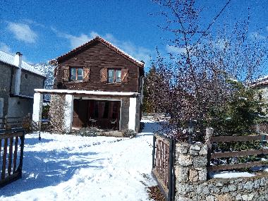 Chalet in Arachova (Voiotia) or holiday homes and vacation rentals