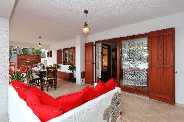 Holiday House in Posedarje (Zadarska) or holiday homes and vacation rentals