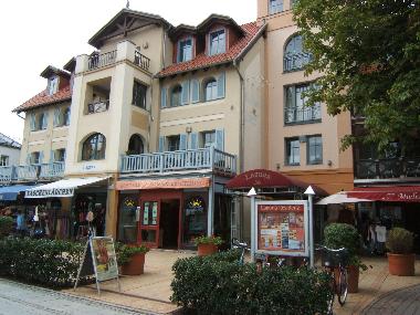 Holiday Apartment in K�hlungsborn (Mecklenburgische Ostseek�ste) or holiday homes and vacation rentals