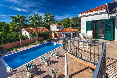 Villa in Sumartin (Splitsko-Dalmatinska) or holiday homes and vacation rentals