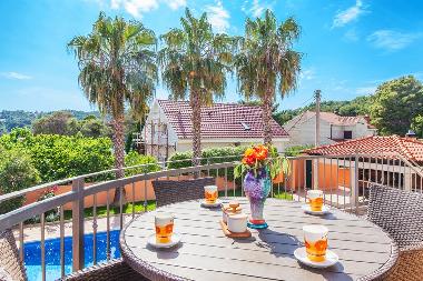 Villa in Sumartin (Splitsko-Dalmatinska) or holiday homes and vacation rentals