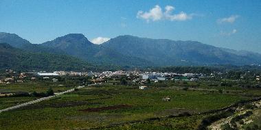 Villa in Jalon (Alicante / Alacant) or holiday homes and vacation rentals