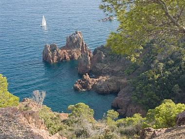 Holiday Apartment in AGAY (Var) or holiday homes and vacation rentals