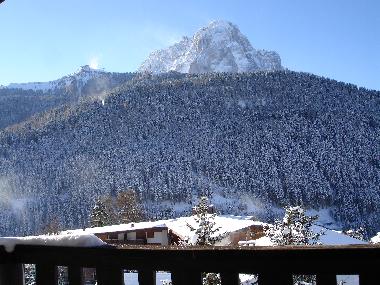 look to the Sassolungo from Udera