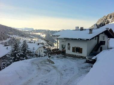 Apartments Udera in Winter 