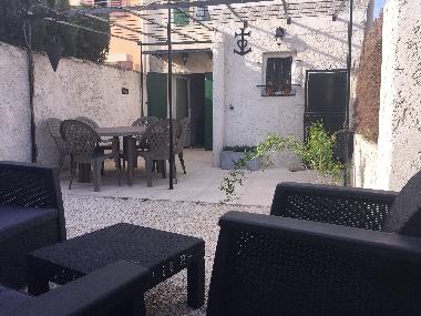 Holiday House in Maillane  (Bouches-du-Rh�ne) or holiday homes and vacation rentals