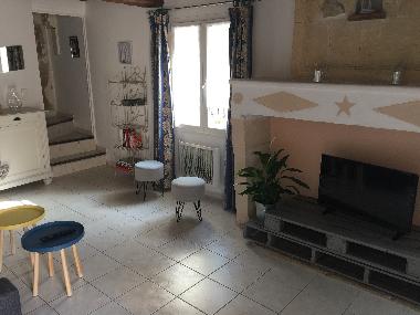 Holiday House in Maillane  (Bouches-du-Rh�ne) or holiday homes and vacation rentals