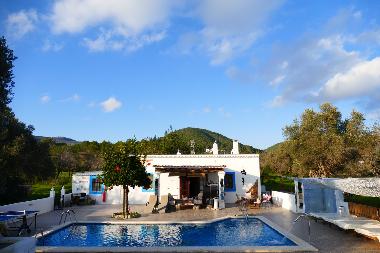 Villa in santa Eularia des Riu (Ibiza) or holiday homes and vacation rentals