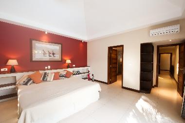 Holiday House in Wolmar (Flacq) or holiday homes and vacation rentals