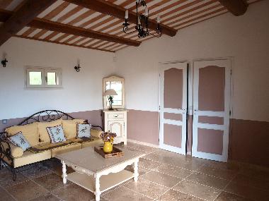 Holiday House in villars (Vaucluse) or holiday homes and vacation rentals