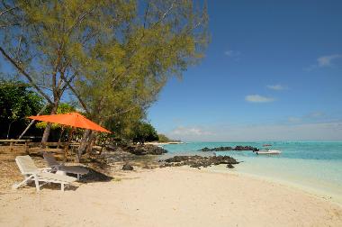 Holiday House in Roches Noires (Riviere du Rempart) or holiday homes and vacation rentals