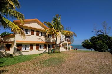 Holiday House in Roches Noires (Riviere du Rempart) or holiday homes and vacation rentals