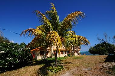 Holiday House in Roches Noires (Riviere du Rempart) or holiday homes and vacation rentals