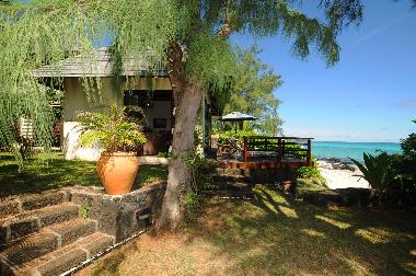 Villa in Grand Baie (Pamplemousses) or holiday homes and vacation rentals