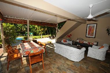 Villa in Riviere Noire (Black River) or holiday homes and vacation rentals
