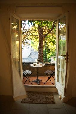 Small balcony looking over the neighbours garden