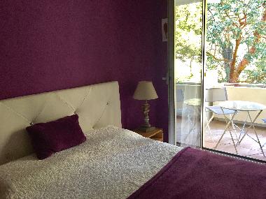 Holiday Apartment in Marseille  (Bouches-du-Rh�ne) or holiday homes and vacation rentals