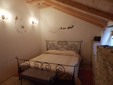 Room with double bed 220x200