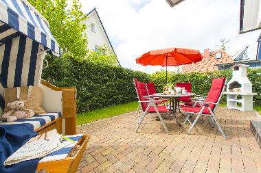 Holiday House in Zingst (Fischland-Dar-Zingst) or holiday homes and vacation rentals