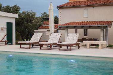 Villa in Kastel Luksic (Splitsko-Dalmatinska) or holiday homes and vacation rentals