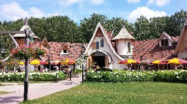 Holiday House in Zeewolde (Flevoland) or holiday homes and vacation rentals