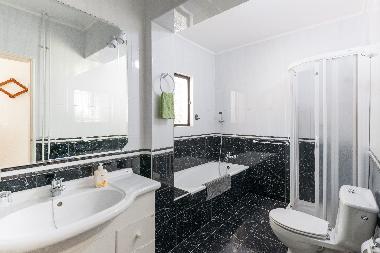 Holiday House in Verdizela (Grande Lisboa) or holiday homes and vacation rentals