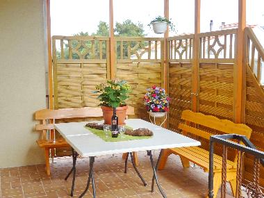 Holiday House in Stari Grad (Splitsko-Dalmatinska) or holiday homes and vacation rentals