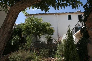 Holiday House in Sant Cinian (H�rault) or holiday homes and vacation rentals