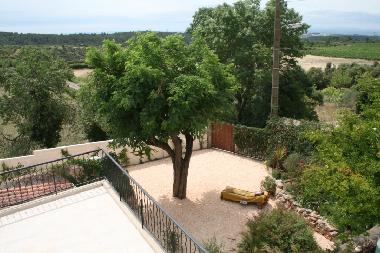 Holiday House in Sant Cinian (H�rault) or holiday homes and vacation rentals