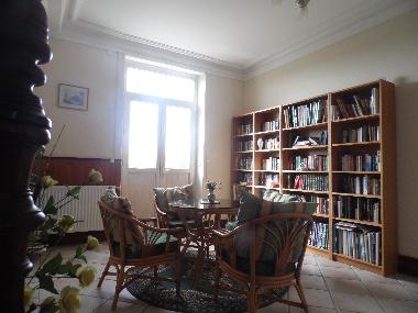 The rear hall, leading to the garden and pool.