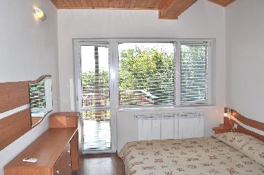 Double bedroom 1 again