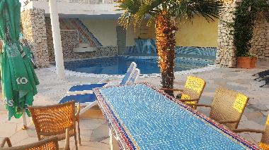 Holiday Apartment in Drasnice (Splitsko-Dalmatinska) or holiday homes and vacation rentals