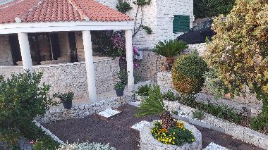 Holiday Apartment in Drasnice (Splitsko-Dalmatinska) or holiday homes and vacation rentals