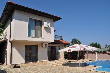 Side view of the villa