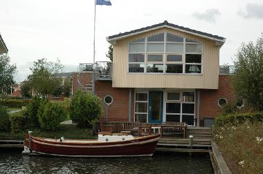 Villa in Workum (Friesland) or holiday homes and vacation rentals