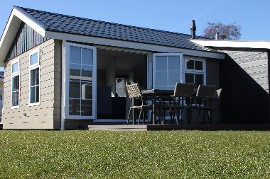 Holiday House in Giethoorn (Overijssel) or holiday homes and vacation rentals