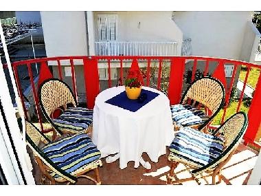 Holiday Apartment in Podstrana (Splitsko-Dalmatinska) or holiday homes and vacation rentals