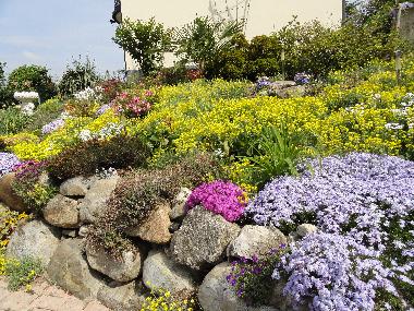 Holiday Apartment in Brezzo  (Varese) or holiday homes and vacation rentals